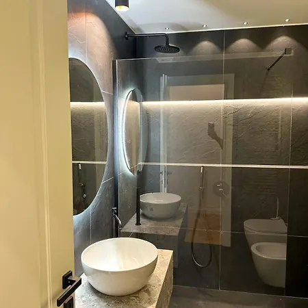 Vatican Boutique - 2 Bedroom - Trilocale Lägenhet